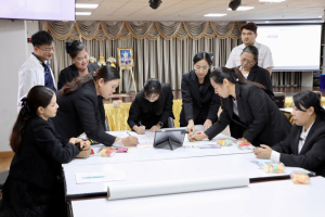 สัมมนาผู้บริหารสถานศึกษา มุ่งยกระดับความฉลาดรู้สู่โรงเรียนต้นแบบเชิงพื้นที่