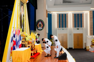 ร่วมพิธีถวายพระพรชัยมงคล พระบาทสมเด็จพระเจ้าอยู่หัว และพิธีถวายราชสักการะสมเด็จพระนารายณ์มหาราช