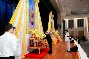 ร่วมพิธีถวายพระพรชัยมงคล พระบาทสมเด็จพระเจ้าอยู่หัว และพิธีถวายราชสักการะสมเด็จพระนารายณ์มหาราช
