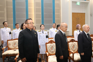 ร่วมพิธีถวายพระพรชัยมงคล พระบาทสมเด็จพระเจ้าอยู่หัว และพิธีถวายราชสักการะสมเด็จพระนารายณ์มหาราช