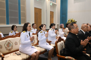 ร่วมพิธีถวายพระพรชัยมงคล พระบาทสมเด็จพระเจ้าอยู่หัว และพิธีถวายราชสักการะสมเด็จพระนารายณ์มหาราช