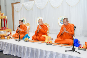 ร่วมพิธีถวายพระพรชัยมงคล พระบาทสมเด็จพระเจ้าอยู่หัว และพิธีถวายราชสักการะสมเด็จพระนารายณ์มหาราช