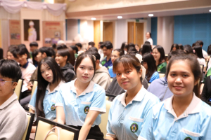 โครงการส่งเสริมทักษะการสื่อสารภาษาไทยและภาษาอังกฤษสำหรับครู