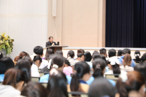 โครงการส่งเสริมทักษะการสื่อสารภาษาไทยและภาษาอังกฤษสำหรับครู