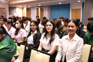 โครงการส่งเสริมทักษะการสื่อสารภาษาไทยและภาษาอังกฤษสำหรับครู