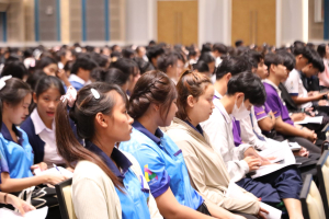 โครงการส่งเสริมทักษะการสื่อสารภาษาไทยและภาษาอังกฤษสำหรับครู