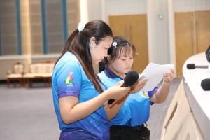 โครงการส่งเสริมทักษะการสื่อสารภาษาไทยและภาษาอังกฤษสำหรับครู