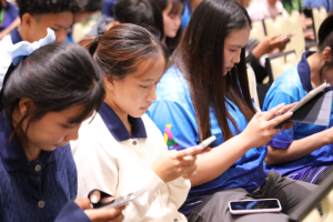 โครงการส่งเสริมทักษะการสื่อสารภาษาไทยและภาษาอังกฤษสำหรับครู