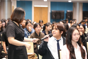 โครงการส่งเสริมทักษะการสื่อสารภาษาไทยและภาษาอังกฤษสำหรับครู
