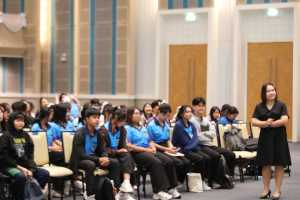 โครงการส่งเสริมทักษะการสื่อสารภาษาไทยและภาษาอังกฤษสำหรับครู