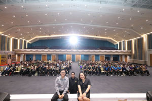 โครงการส่งเสริมทักษะการสื่อสารภาษาไทยและภาษาอังกฤษสำหรับครู