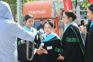 ร่วมพิธีการฝึกซ้อมใหญ่พิธีพระราชทานปริญญาบัตร ประจำปี พ.ศ. 2569
