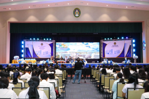 โครงการถอดบทเรียนผลการนำสมรรถนะ PTRU Model ในการขับเคลื่อนสู่การปฏิบัติ เพื่อพัฒนาสมรรถนะของผู้เรียนและบุคลากรทางการศึกษา และโครงการนำเสนอผลการนำรูปแบบนวัตกรรมหลักสูตรและการจัดการเรียนรู้ เพื่อเสริมสร้างคุณลักษณะ 4 ประการ ในการขับเคลื่อนสู่การปฏิบัติในสถานศึกษา ในงานวันสถาปนามหาวิทยาลัยราชภัฏเทพสตรี ครบรอบ 106 ปี