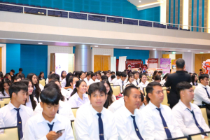 โครงการถอดบทเรียนผลการนำสมรรถนะ PTRU Model ในการขับเคลื่อนสู่การปฏิบัติ เพื่อพัฒนาสมรรถนะของผู้เรียนและบุคลากรทางการศึกษา และโครงการนำเสนอผลการนำรูปแบบนวัตกรรมหลักสูตรและการจัดการเรียนรู้ เพื่อเสริมสร้างคุณลักษณะ 4 ประการ ในการขับเคลื่อนสู่การปฏิบัติในสถานศึกษา ในงานวันสถาปนามหาวิทยาลัยราชภัฏเทพสตรี ครบรอบ 106 ปี