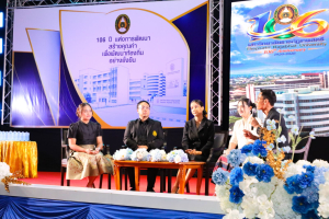 โครงการถอดบทเรียนผลการนำสมรรถนะ PTRU Model ในการขับเคลื่อนสู่การปฏิบัติ เพื่อพัฒนาสมรรถนะของผู้เรียนและบุคลากรทางการศึกษา และโครงการนำเสนอผลการนำรูปแบบนวัตกรรมหลักสูตรและการจัดการเรียนรู้ เพื่อเสริมสร้างคุณลักษณะ 4 ประการ ในการขับเคลื่อนสู่การปฏิบัติในสถานศึกษา ในงานวันสถาปนามหาวิทยาลัยราชภัฏเทพสตรี ครบรอบ 106 ปี