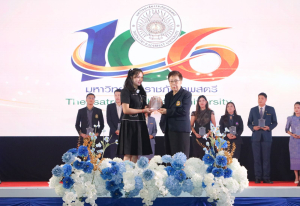 โครงการถอดบทเรียนผลการนำสมรรถนะ PTRU Model ในการขับเคลื่อนสู่การปฏิบัติ เพื่อพัฒนาสมรรถนะของผู้เรียนและบุคลากรทางการศึกษา และโครงการนำเสนอผลการนำรูปแบบนวัตกรรมหลักสูตรและการจัดการเรียนรู้ เพื่อเสริมสร้างคุณลักษณะ 4 ประการ ในการขับเคลื่อนสู่การปฏิบัติในสถานศึกษา ในงานวันสถาปนามหาวิทยาลัยราชภัฏเทพสตรี ครบรอบ 106 ปี