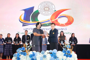 โครงการถอดบทเรียนผลการนำสมรรถนะ PTRU Model ในการขับเคลื่อนสู่การปฏิบัติ เพื่อพัฒนาสมรรถนะของผู้เรียนและบุคลากรทางการศึกษา และโครงการนำเสนอผลการนำรูปแบบนวัตกรรมหลักสูตรและการจัดการเรียนรู้ เพื่อเสริมสร้างคุณลักษณะ 4 ประการ ในการขับเคลื่อนสู่การปฏิบัติในสถานศึกษา ในงานวันสถาปนามหาวิทยาลัยราชภัฏเทพสตรี ครบรอบ 106 ปี