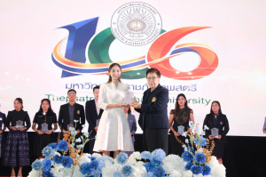 โครงการถอดบทเรียนผลการนำสมรรถนะ PTRU Model ในการขับเคลื่อนสู่การปฏิบัติ เพื่อพัฒนาสมรรถนะของผู้เรียนและบุคลากรทางการศึกษา และโครงการนำเสนอผลการนำรูปแบบนวัตกรรมหลักสูตรและการจัดการเรียนรู้ เพื่อเสริมสร้างคุณลักษณะ 4 ประการ ในการขับเคลื่อนสู่การปฏิบัติในสถานศึกษา ในงานวันสถาปนามหาวิทยาลัยราชภัฏเทพสตรี ครบรอบ 106 ปี