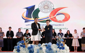โครงการถอดบทเรียนผลการนำสมรรถนะ PTRU Model ในการขับเคลื่อนสู่การปฏิบัติ เพื่อพัฒนาสมรรถนะของผู้เรียนและบุคลากรทางการศึกษา และโครงการนำเสนอผลการนำรูปแบบนวัตกรรมหลักสูตรและการจัดการเรียนรู้ เพื่อเสริมสร้างคุณลักษณะ 4 ประการ ในการขับเคลื่อนสู่การปฏิบัติในสถานศึกษา ในงานวันสถาปนามหาวิทยาลัยราชภัฏเทพสตรี ครบรอบ 106 ปี