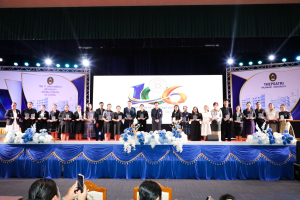 โครงการถอดบทเรียนผลการนำสมรรถนะ PTRU Model ในการขับเคลื่อนสู่การปฏิบัติ เพื่อพัฒนาสมรรถนะของผู้เรียนและบุคลากรทางการศึกษา และโครงการนำเสนอผลการนำรูปแบบนวัตกรรมหลักสูตรและการจัดการเรียนรู้ เพื่อเสริมสร้างคุณลักษณะ 4 ประการ ในการขับเคลื่อนสู่การปฏิบัติในสถานศึกษา ในงานวันสถาปนามหาวิทยาลัยราชภัฏเทพสตรี ครบรอบ 106 ปี