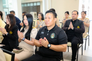 ร่วมพิธีทำบุญทักษิณานุปทาน เพื่อถวายเป็นพระราชกุศลและน้อมรำลึกในพระมหากรุณาธิคุณ เนื่องในวันนวมินทรมหาราช ประจำปี พ.ศ. 2569